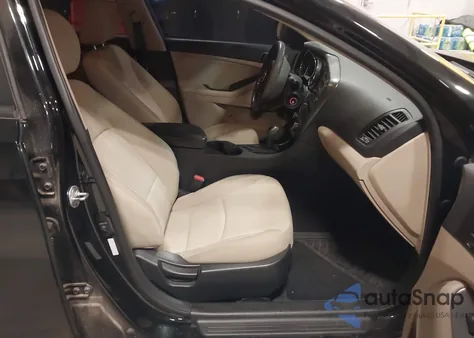 2013 Kia Optima Lx z USA, uszkodzony, nr VIN 5XXGM4A76DG192499